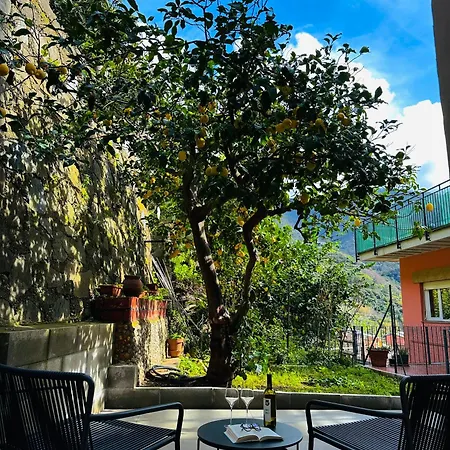 The Upper House Apartment Riomaggiore Exterior photo