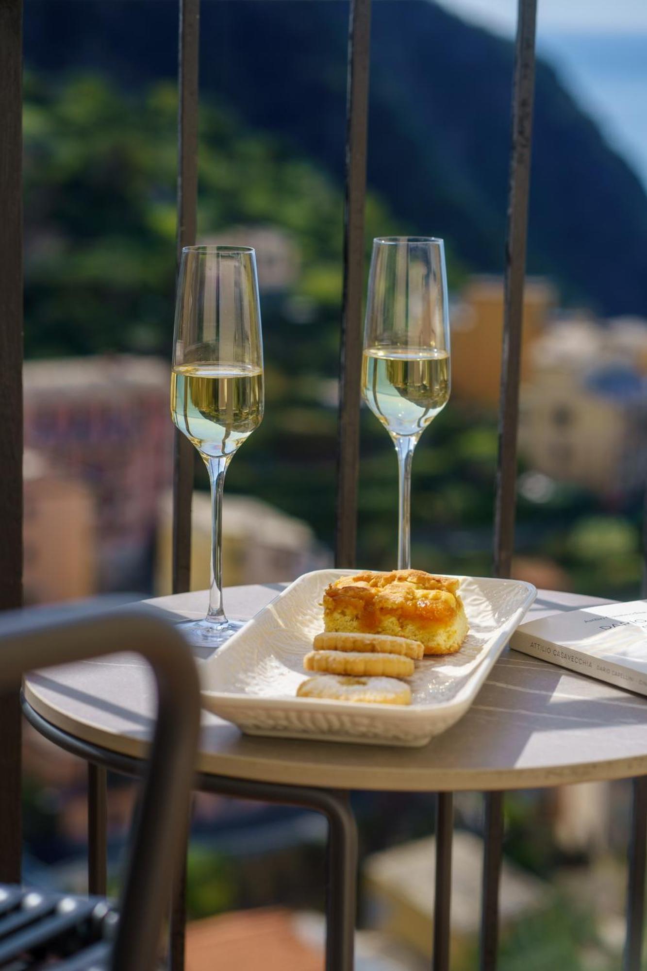 The Upper House * Riomaggiore